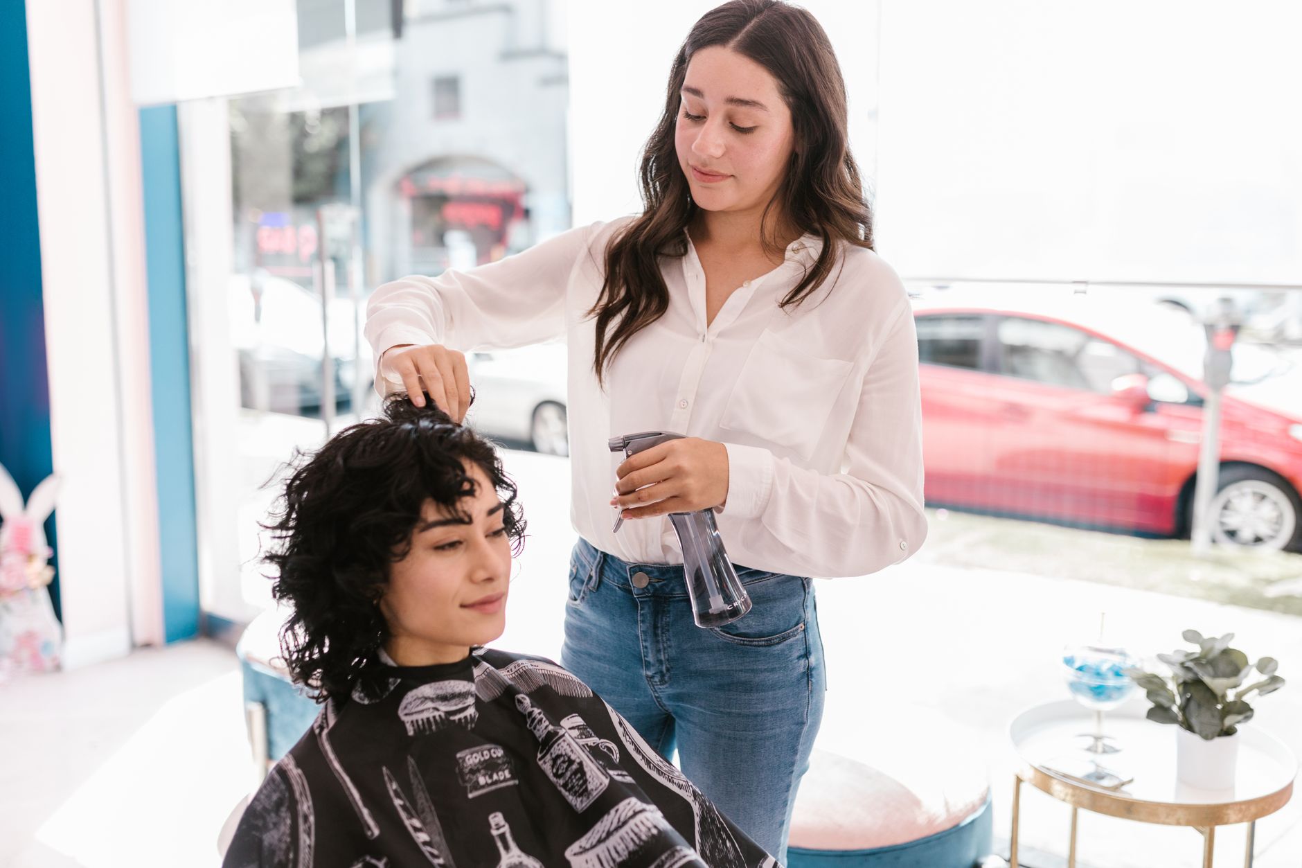 Coiffeur équipe à Miramas